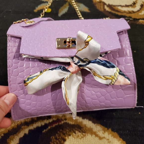 Faux Croc Leather shoulder bag - Picture 2 of 8